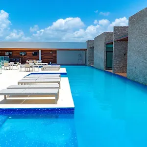 Luxury 2 Bedroom With Private Jacuzzi & Bbq - At Cruz Con Mar - Maricruz Playa del Carmen