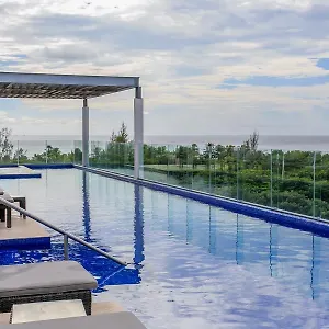 Happy Vibes Getaway With Stellar Oceanview Roof Pool! *