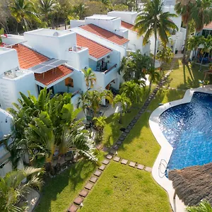 Luxury 3 Bedroom With Pool - At Playacar Ii - Mayamar G9 * Playa del Carmen