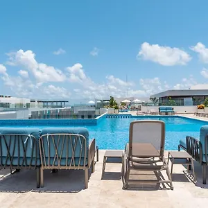 Private In Location 100mb Ipana * Playa del Carmen