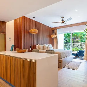 Wooden Retreat Playa del Carmen