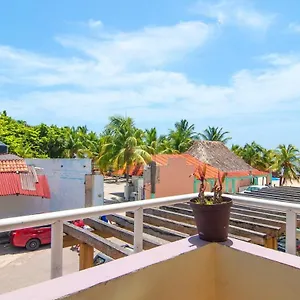 Apartment Beachfront 2br In Playa I Steps To 5th Ave! Playa del Carmen