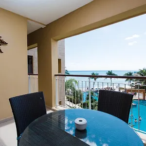 Oceanfront El Faro Surf 302 Apartment *