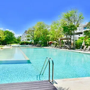 Apartment Family Getaway At Nick Price Residences *